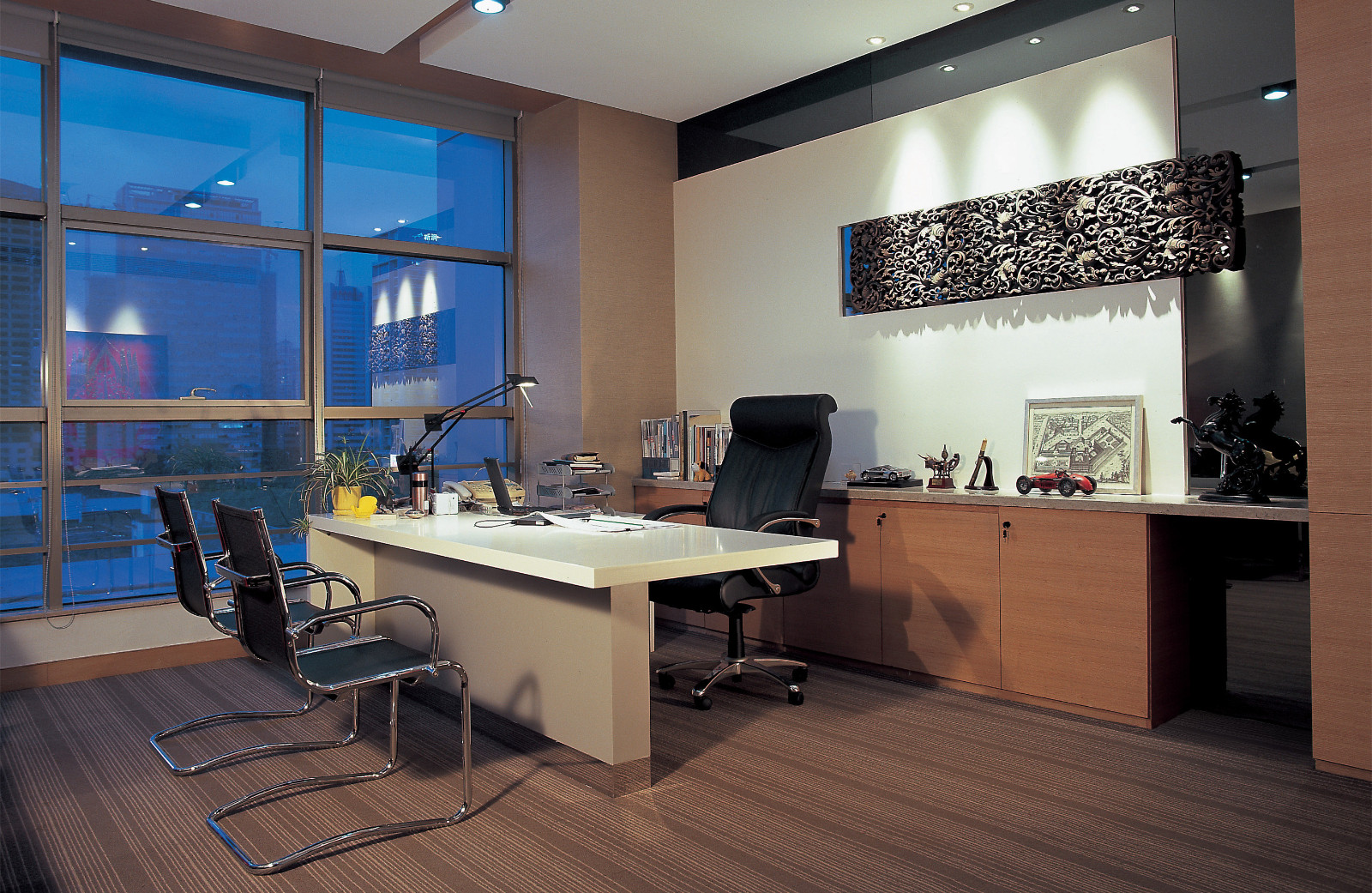 廣州設(shè)計(jì)公司辦公室裝修設(shè)計(jì)